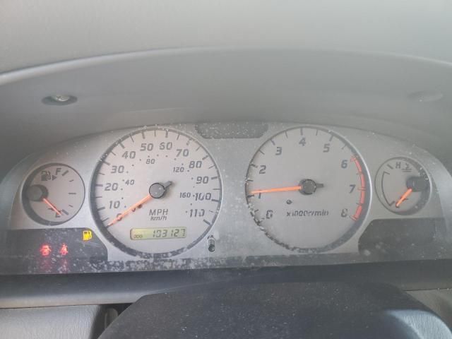 2001 Nissan Frontier Crew Cab XE
