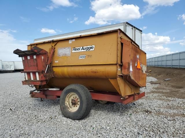 2000 Knight Reel Auggie 3450 Feed Mixer