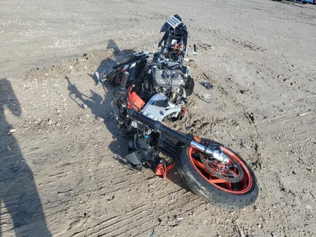 2021 Aprilia Tuono 660