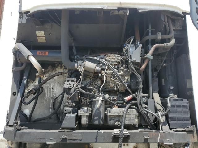 2013 Utility VS1RA Refrigerated Van Trailer