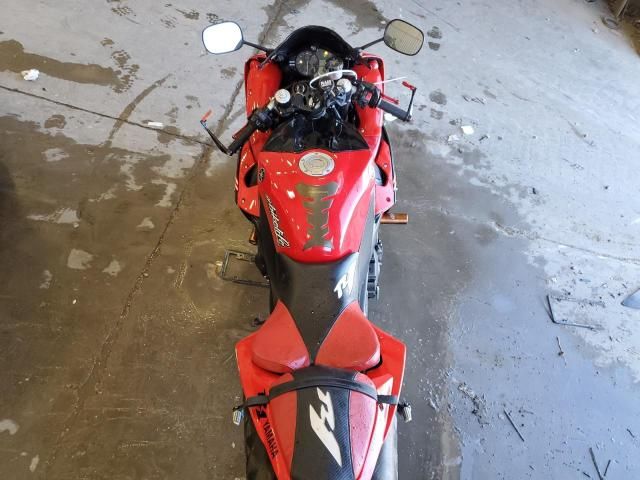 2013 Yamaha YZFR1