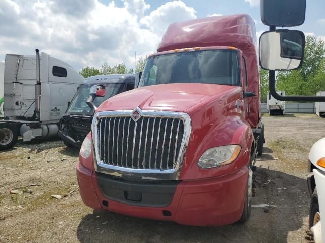 2019 International LT625
