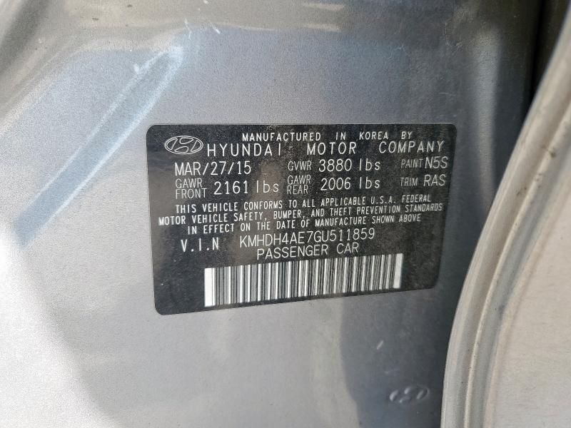 2016 Hyundai Elantra SE