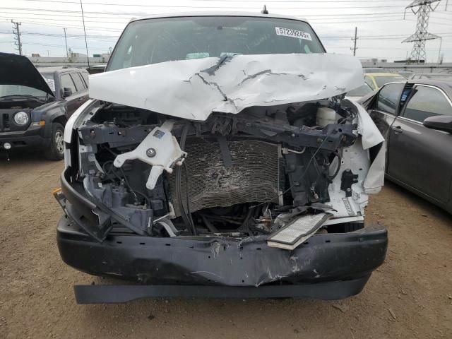 2019 Chevrolet Express G2500