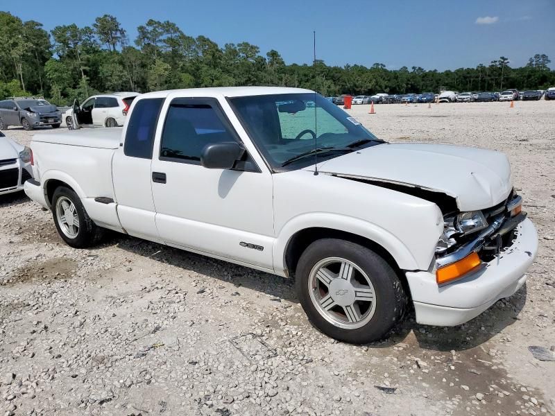 2000 Chevrolet S Truck S10