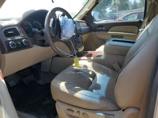 2010 Chevrolet Avalanche LTZ