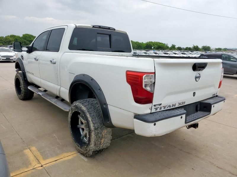 2016 Nissan Titan XD SL