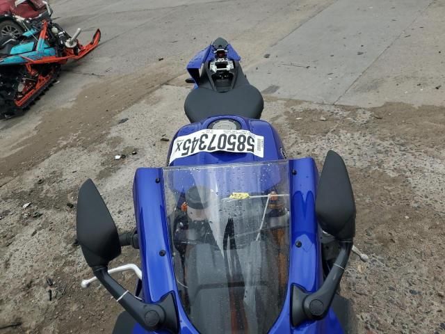 2025 Yamaha YZFR7