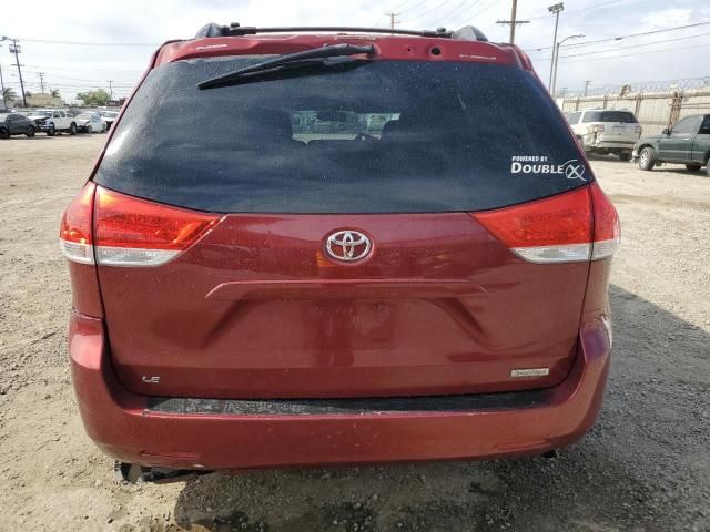 2011 Toyota Sienna LE