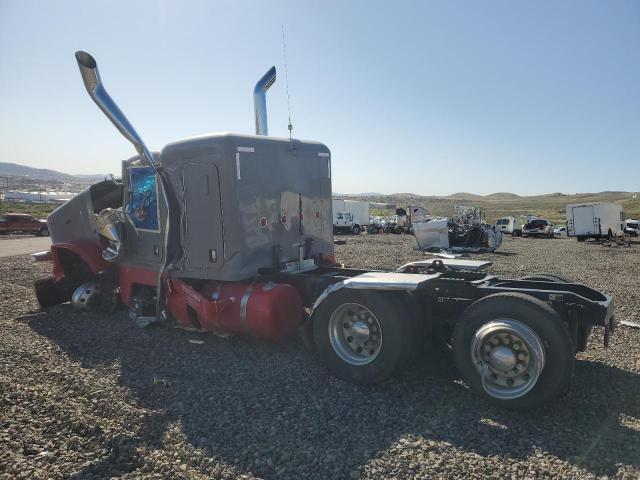 2023 Peterbilt 389 Semi Truck