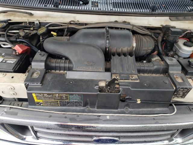 2006 Ford Econoline E350 Super Duty Cutaway Van