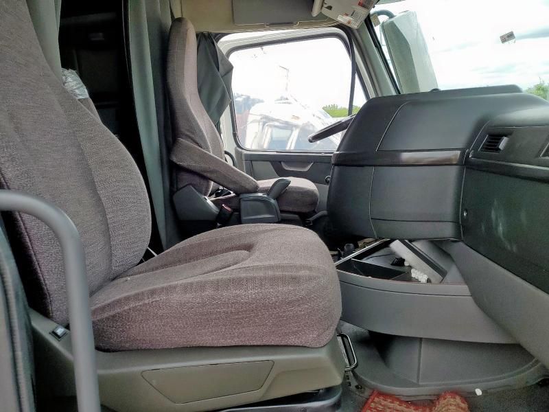 2020 Volvo VNL Semi Truck