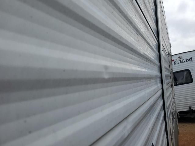 2004 Trailers Keystone
