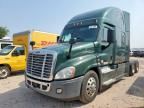 2017 Freightliner Cascadia 125 Semi Truck