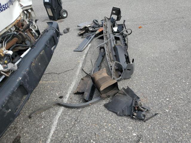 2004 GMC W4500 W45042