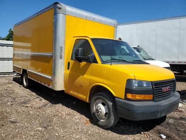 2021 GMC Savana Cutaway G3500