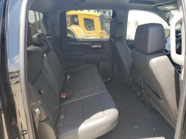 2025 GMC Sierra K1500 SLT