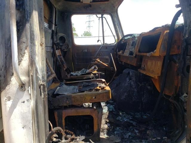 1991 International 4000 4900