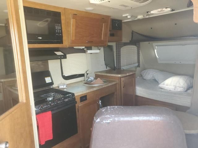 2017 Lance Camper