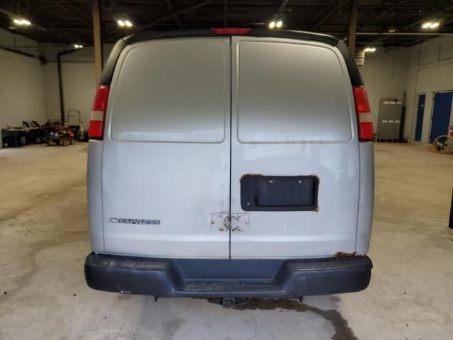 2010 Chevrolet Express G2500