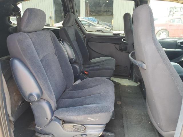 2003 Chrysler Town & Country LX