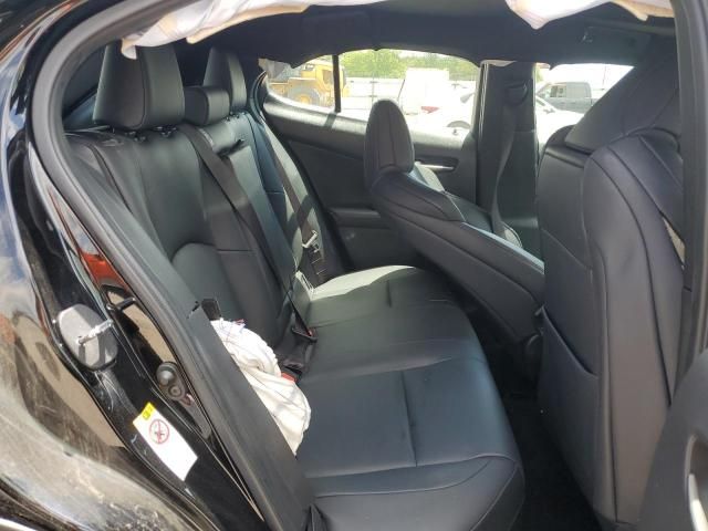2019 Lexus UX 200