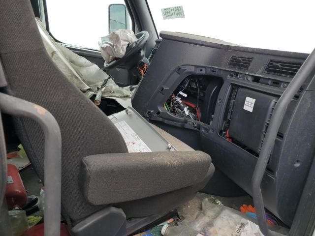 2022 Freightliner Cascadia 126 Semi Truck