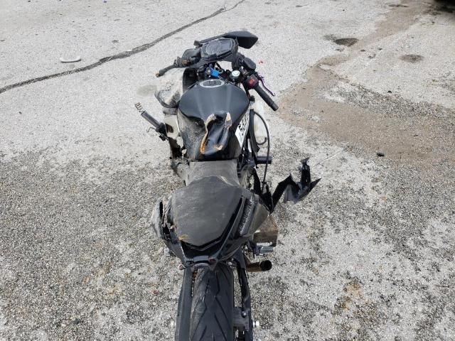 2018 Kawasaki EX400