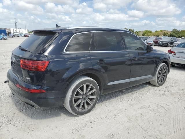 2017 Audi Q7 Premium Plus