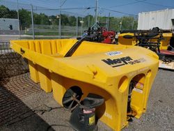 Salvage trucks for sale at Baltimore, MD auction: 2000 Salt Spreader