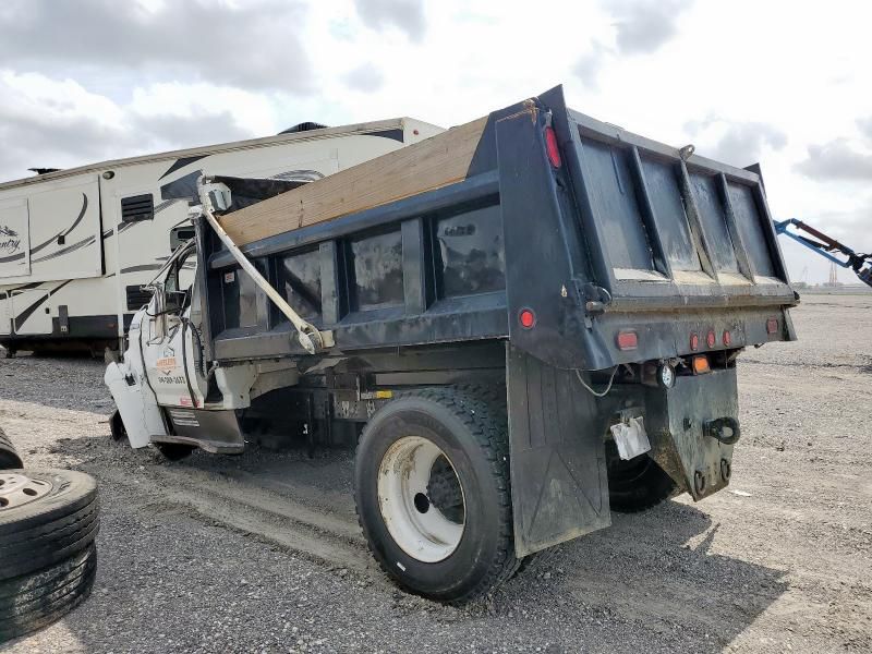 1995 Ford F800