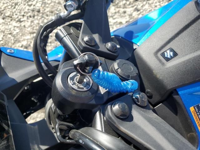 2025 Suzuki GSX800 F