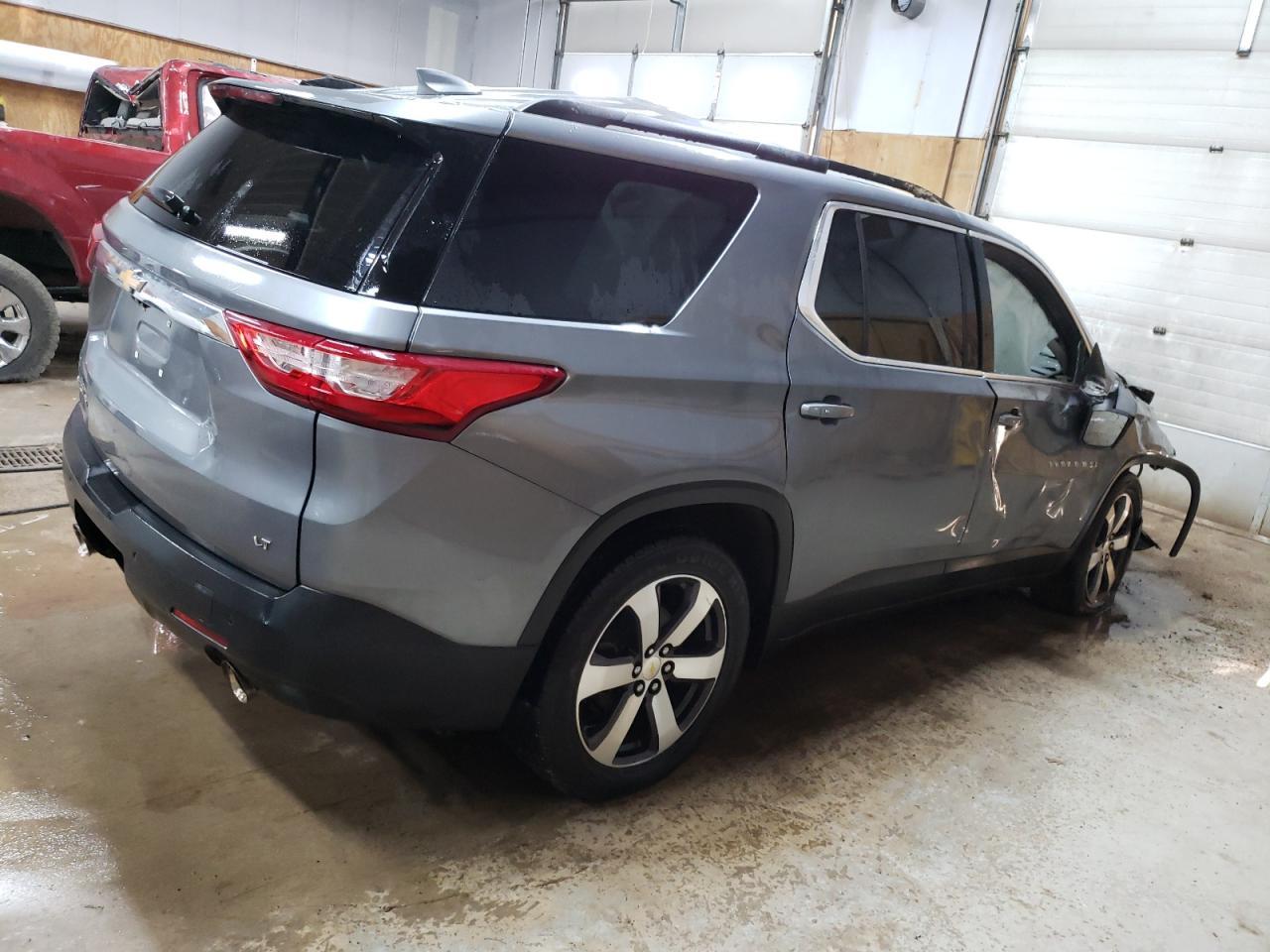 2021 Chevrolet Traverse lt