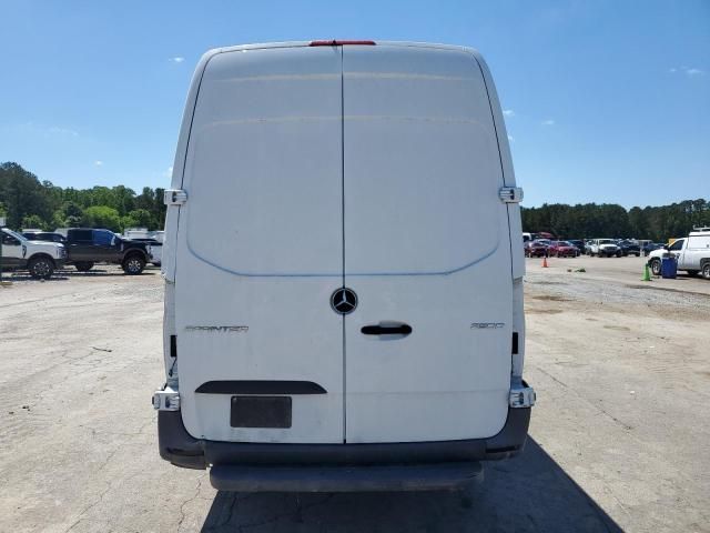 2021 Mercedes-Benz Sprinter 2500