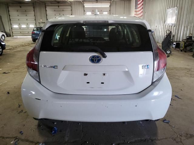 2016 Toyota Prius C