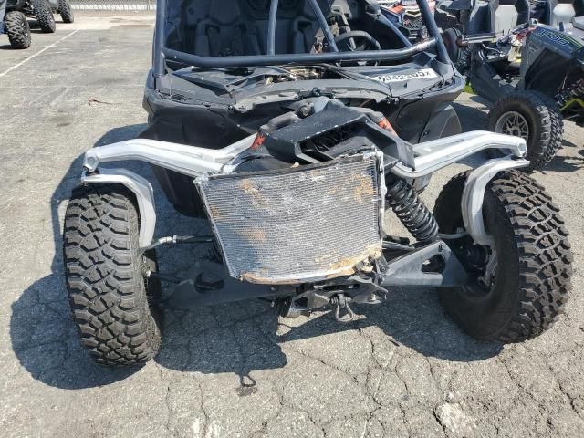 2024 Can-Am Maverick R X RS