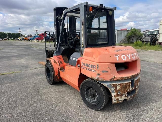 2013 Toyota 7FDU35