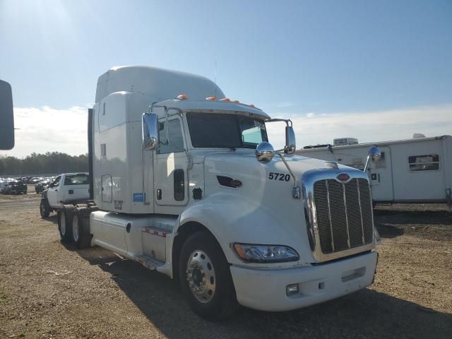 2012 Peterbilt 386 Semi Truck