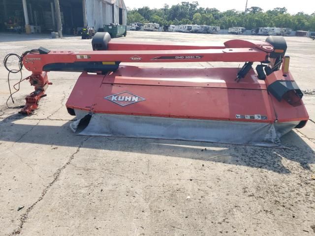 2020 Kuhn GMD3551TL Disc Mower