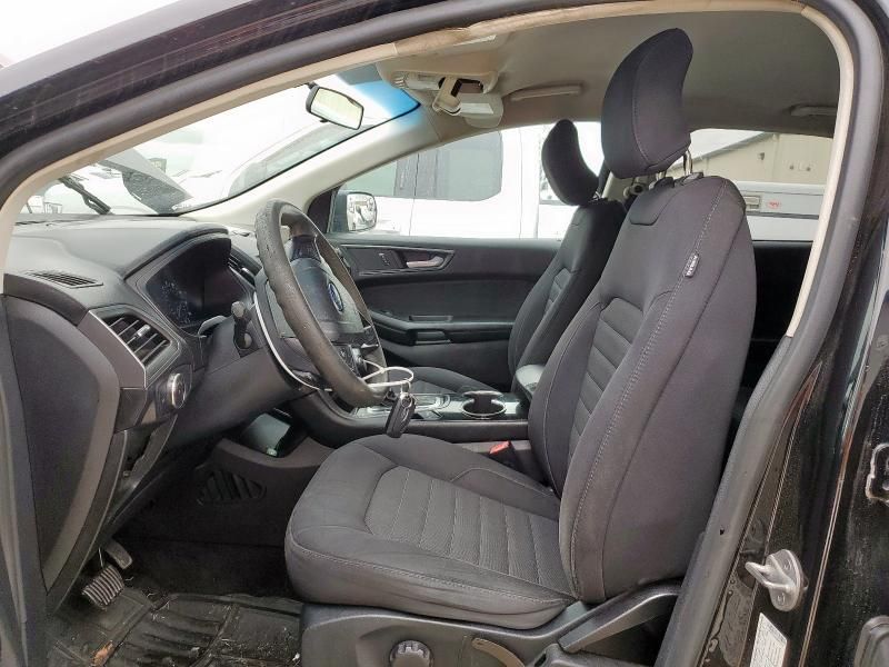2016 Ford Edge SE