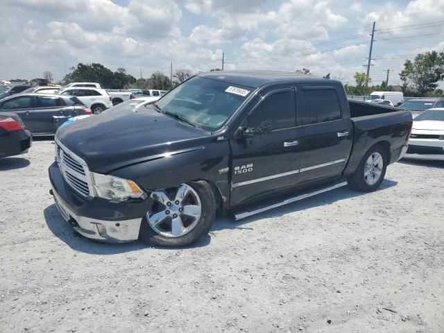 2015 Dodge RAM 1500 SLT