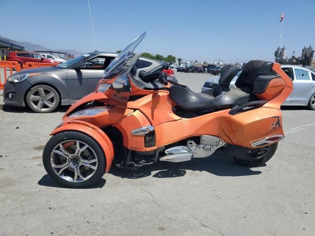 2019 Can-Am Spyder Roadster RT