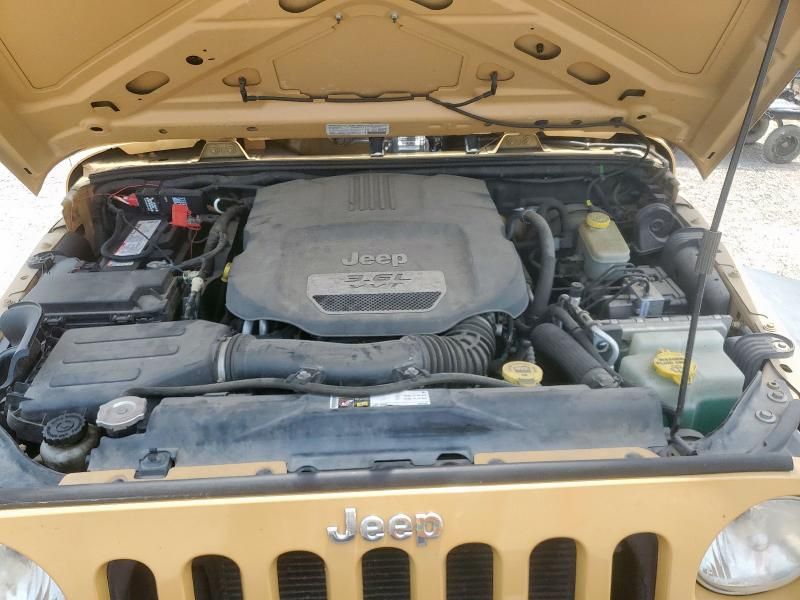 2013 Jeep Wrangler Unlimited Sport
