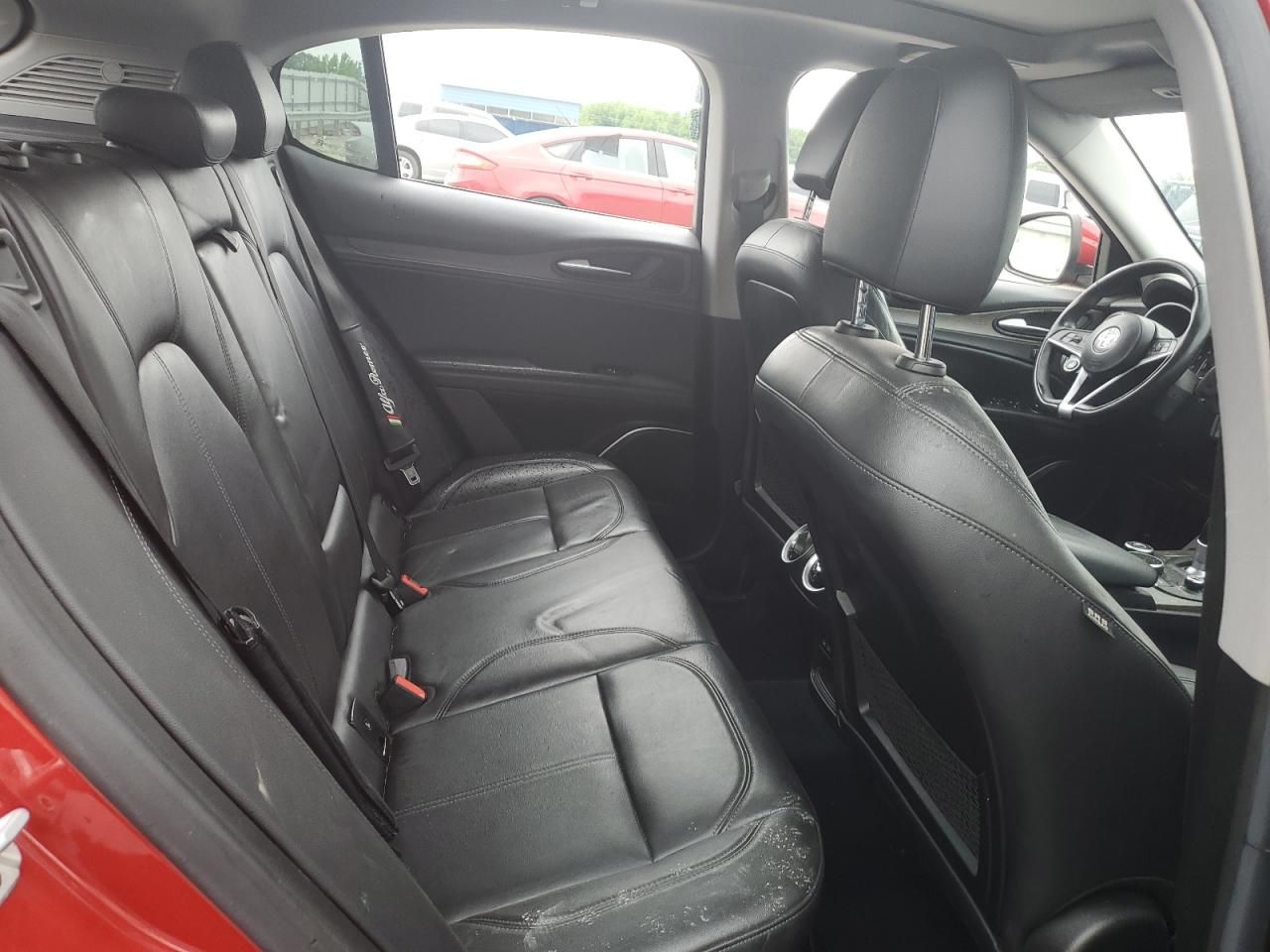 2018 Alfa Romeo Stelvio ti