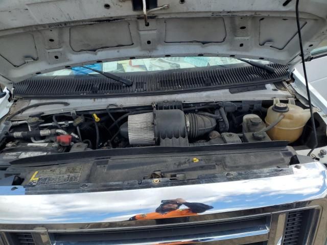 2010 Ford Econoline E250 Van