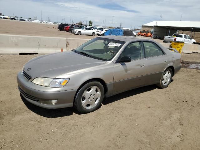 2000 Lexus ES 300