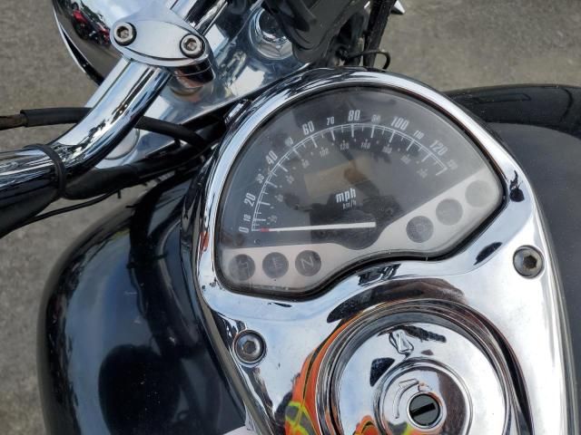 2004 Honda VTX1300 C
