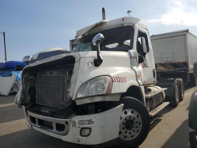 2012 Freightliner Cascadia 125