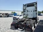 2018 Freightliner Cascadia 113