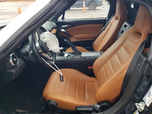 2019 Fiat 124 Spider Classica